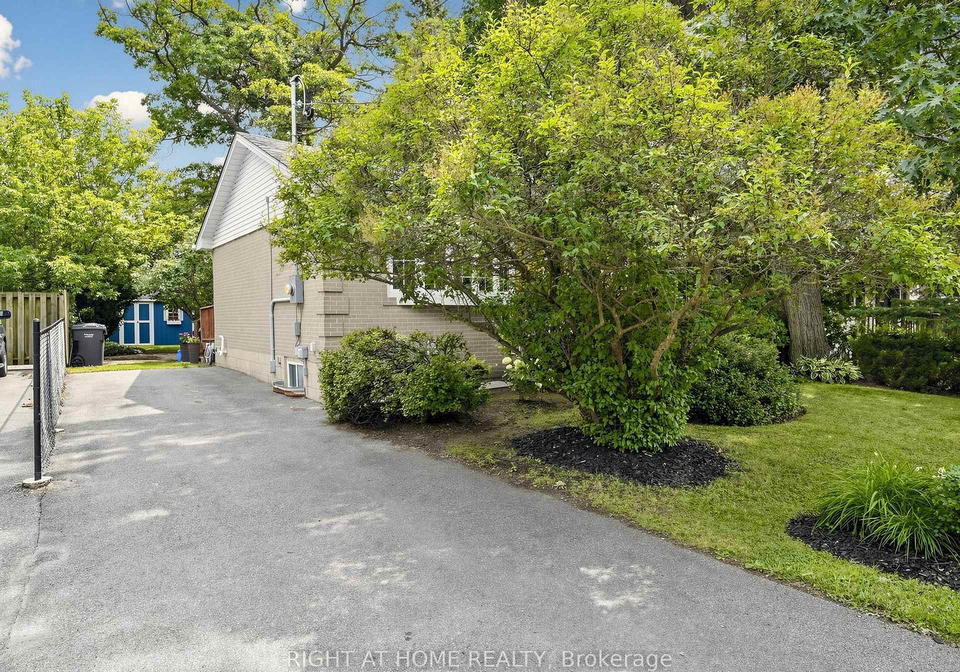 238-troy-street-mississauga-ontario-w13611972