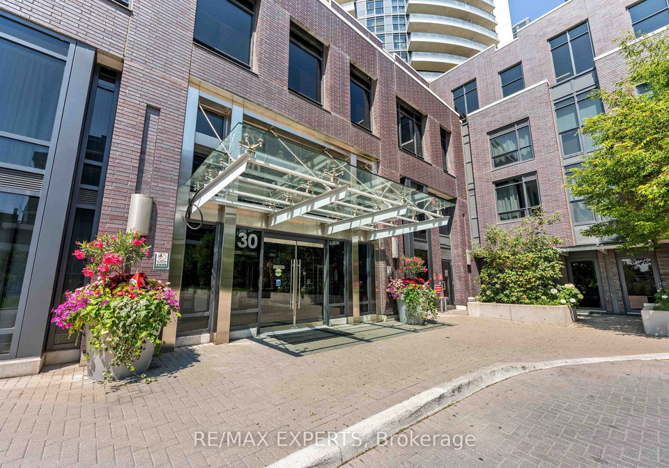 30-gibbs-road-toronto-etobicoke-ontario-w13611978