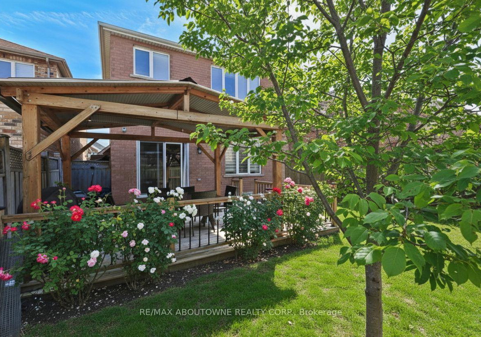 upper-3339-ruth-fertel-drive-mississauga-ontario-w13612102