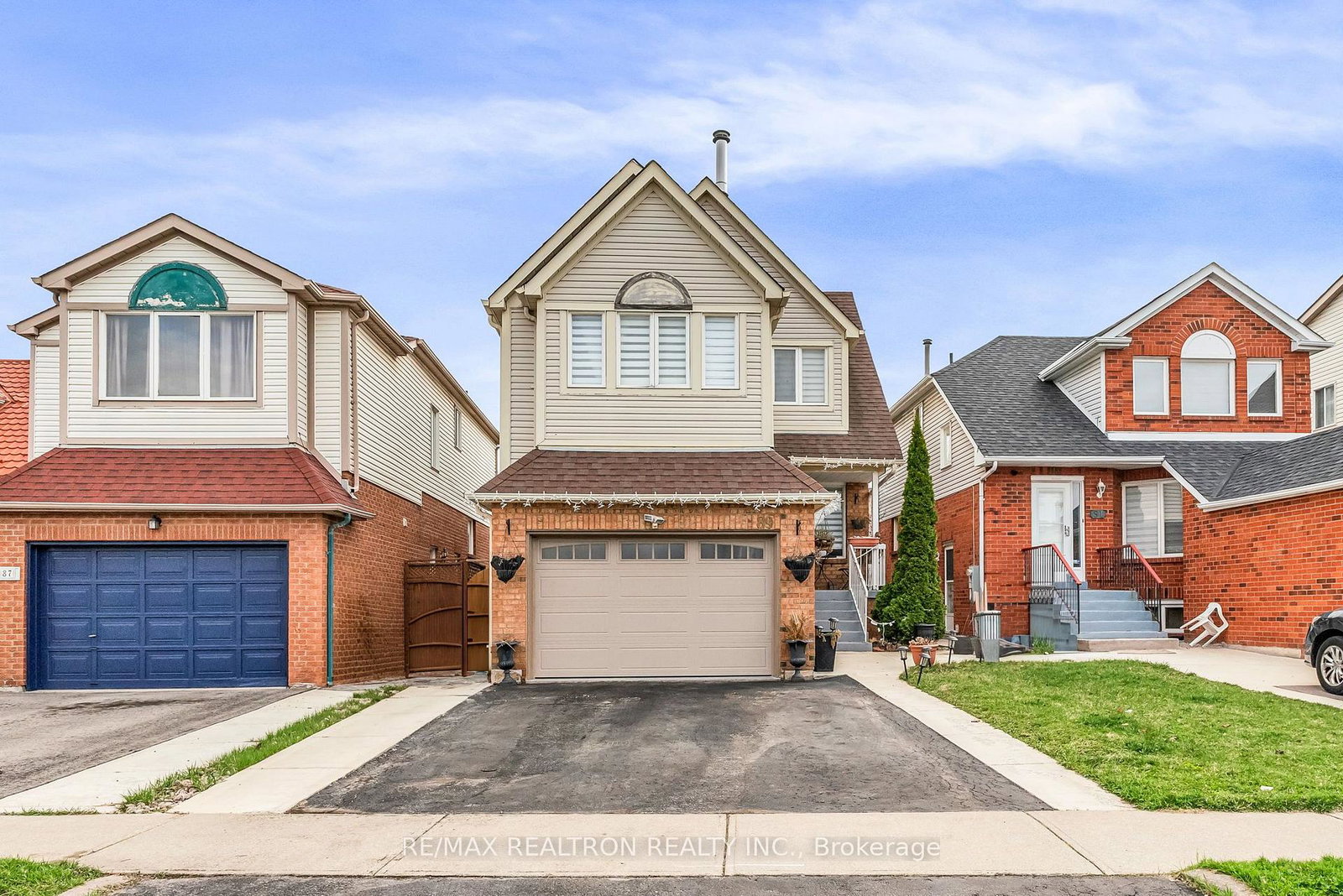 89-beaconsfield-avenue-brampton-ontario-w13612108