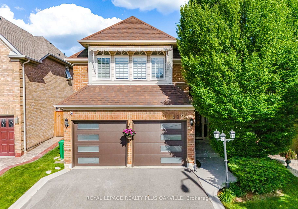 5275-ruperts-gate-drive-mississauga-ontario-w13612186