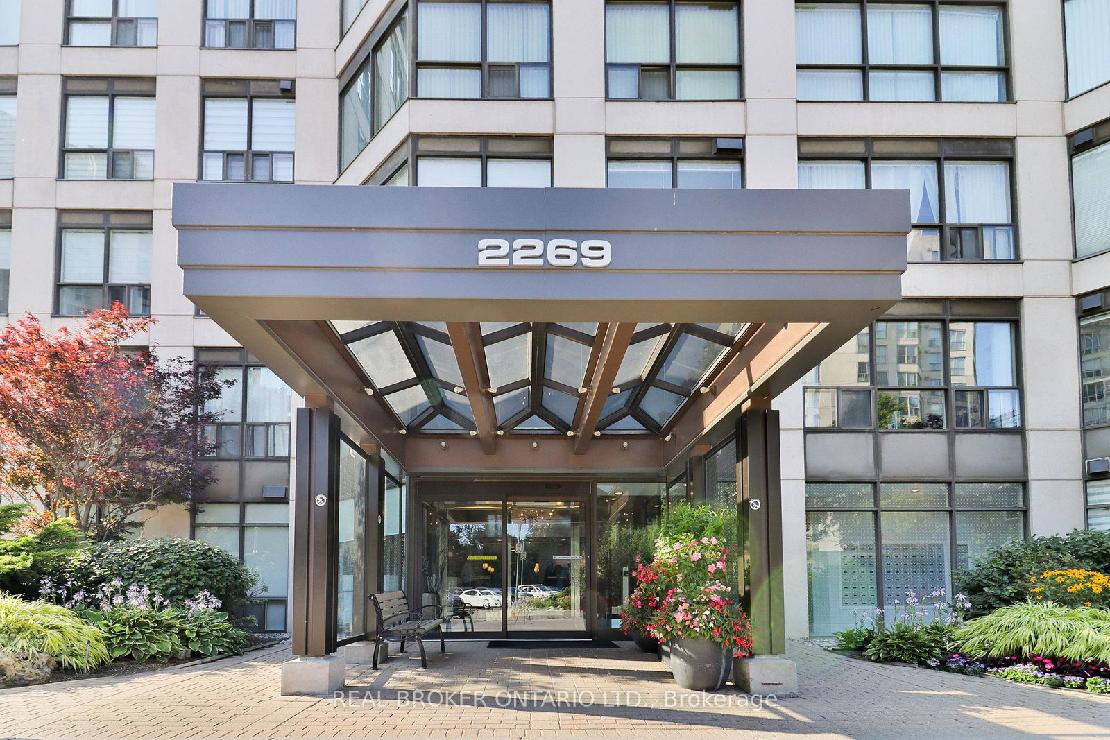 2269-lake-shore-boulevard-w-toronto-etobicoke-ontario-w13612222