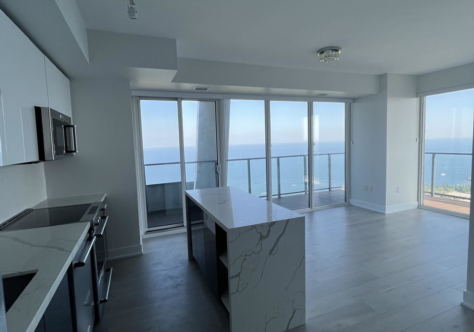 30-shore-breeze-drive-toronto-etobicoke-ontario-w13612248