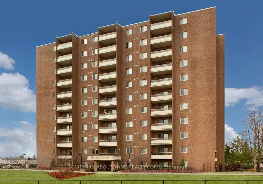 82-millside-drive-milton-ontario-w13612412