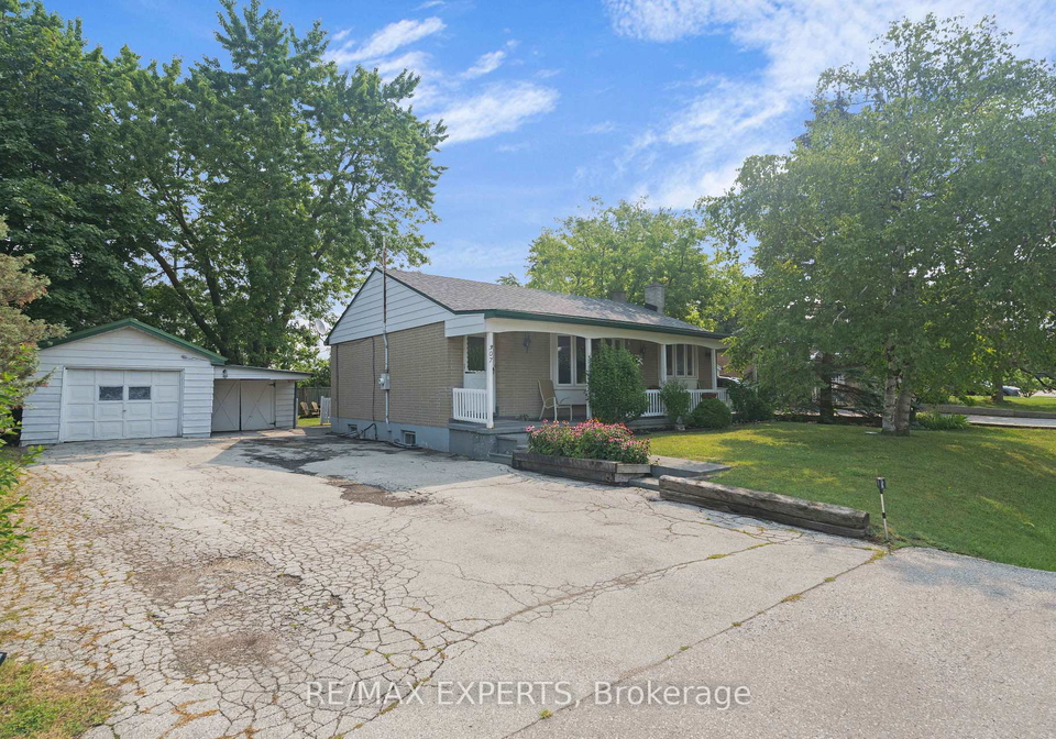 307-pearl-street-caledon-ontario-w13612494
