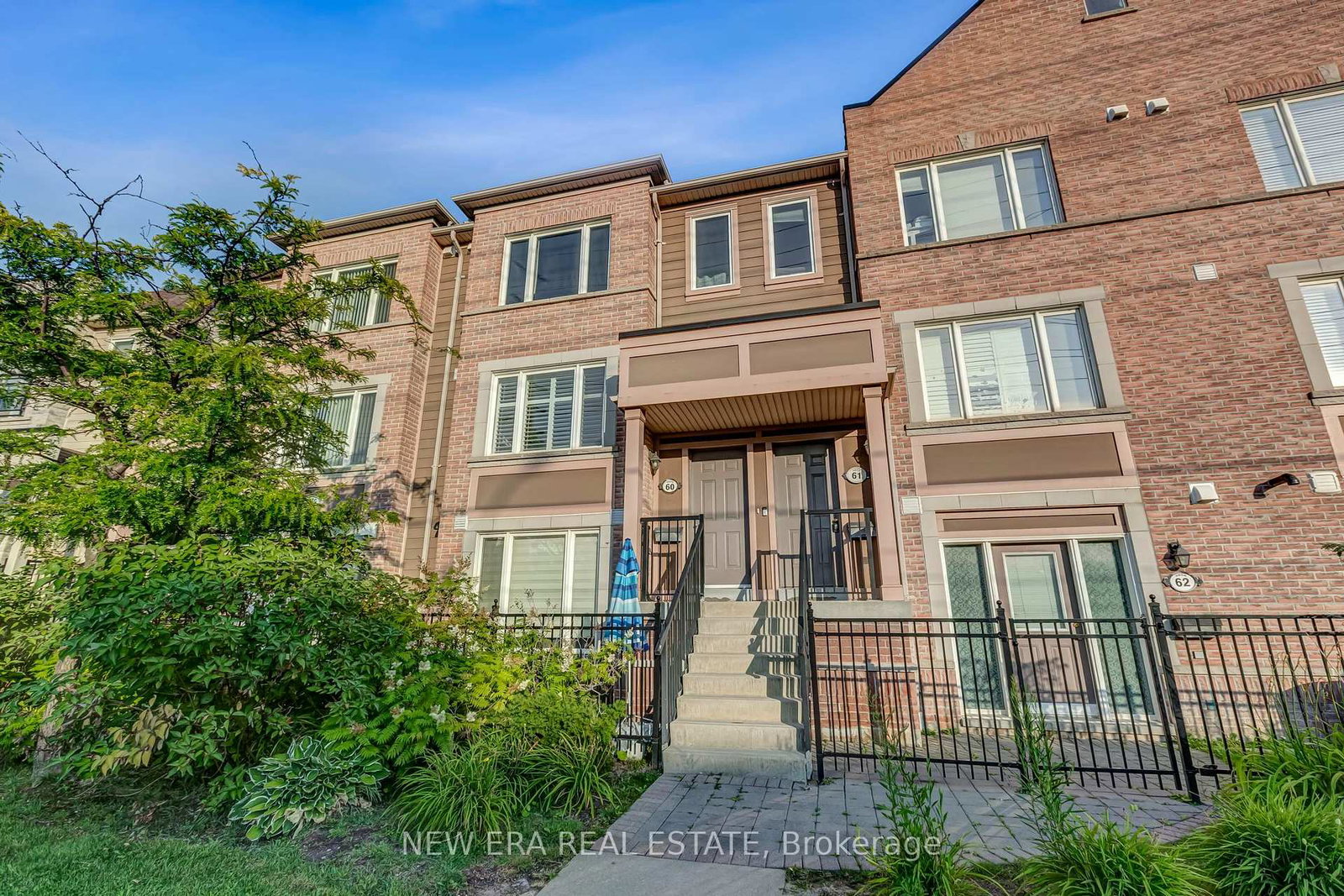 3056-eglinton-avenue-w-mississauga-ontario-w13612648