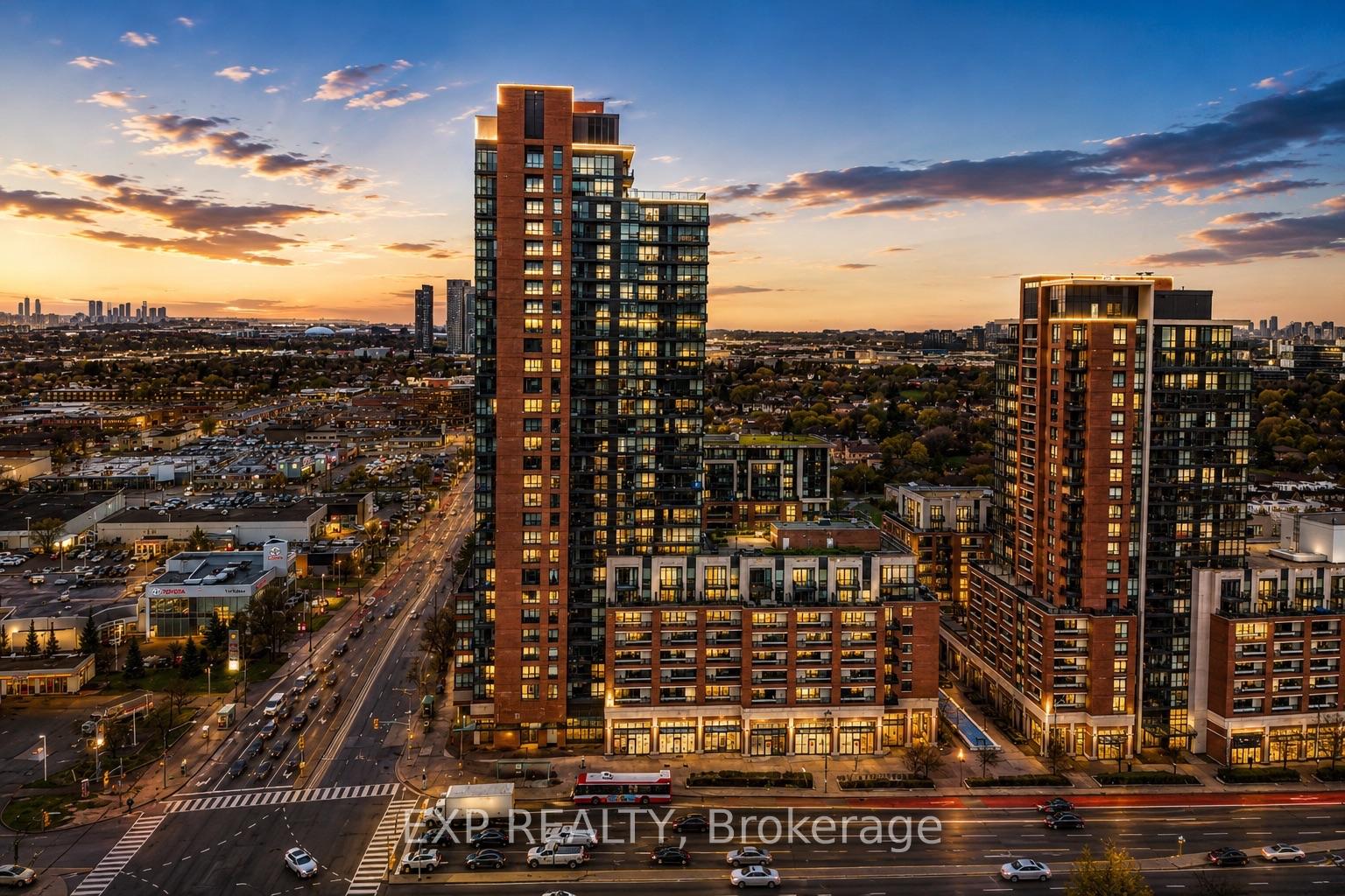 830-lawrence-avenue-w-toronto-north-york-ontario-w13612832