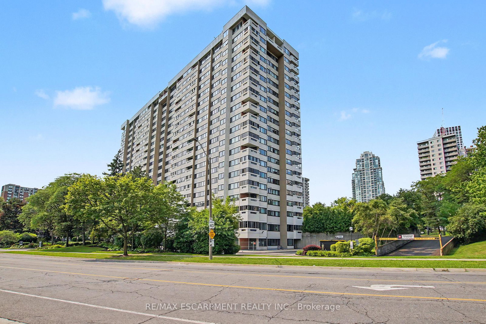 1580-mississauga-valley-boulevard-mississauga-ontario-w13612850