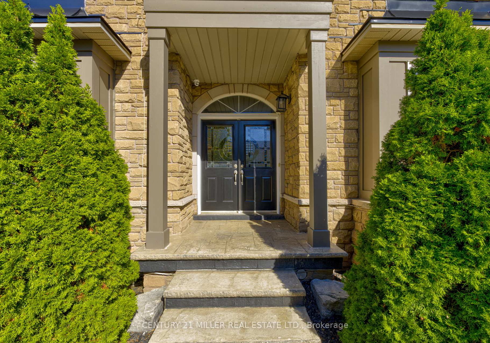 2211-glencairn-road-oakville-ontario-w13612860