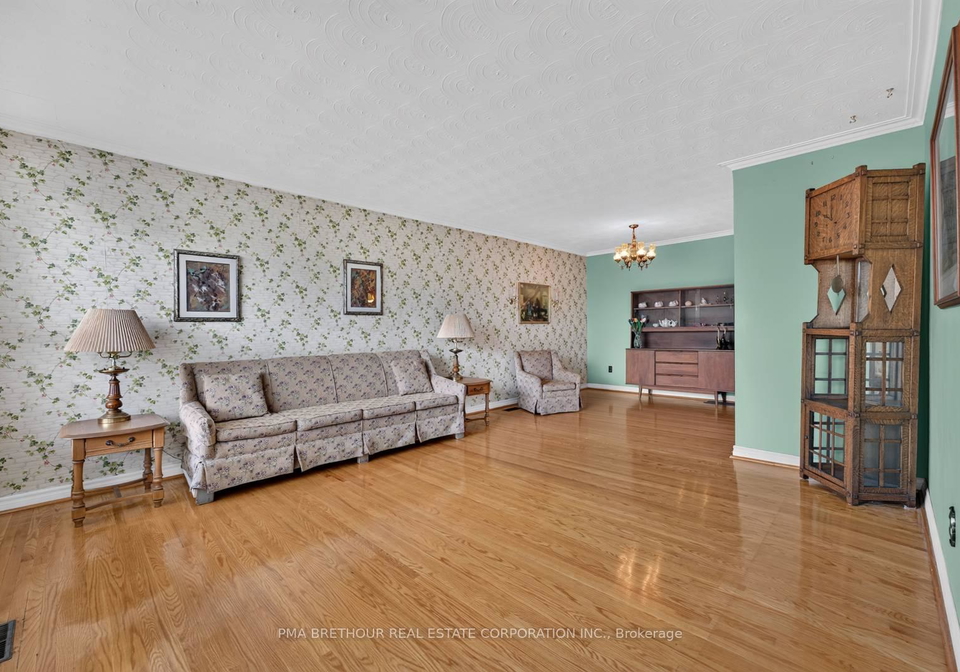 65-goldsboro-road-toronto-york-ontario-w13612874