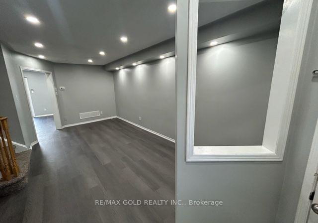 6863-apex-court-mississauga-ontario-w13612896