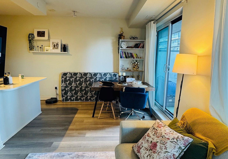 39-annie-craig-drive-toronto-etobicoke-ontario-w13613004