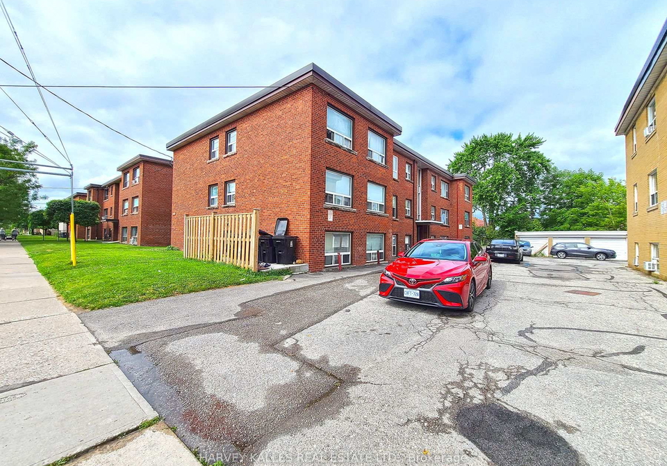 2434-keele-street-toronto-north-york-ontario-w13613052