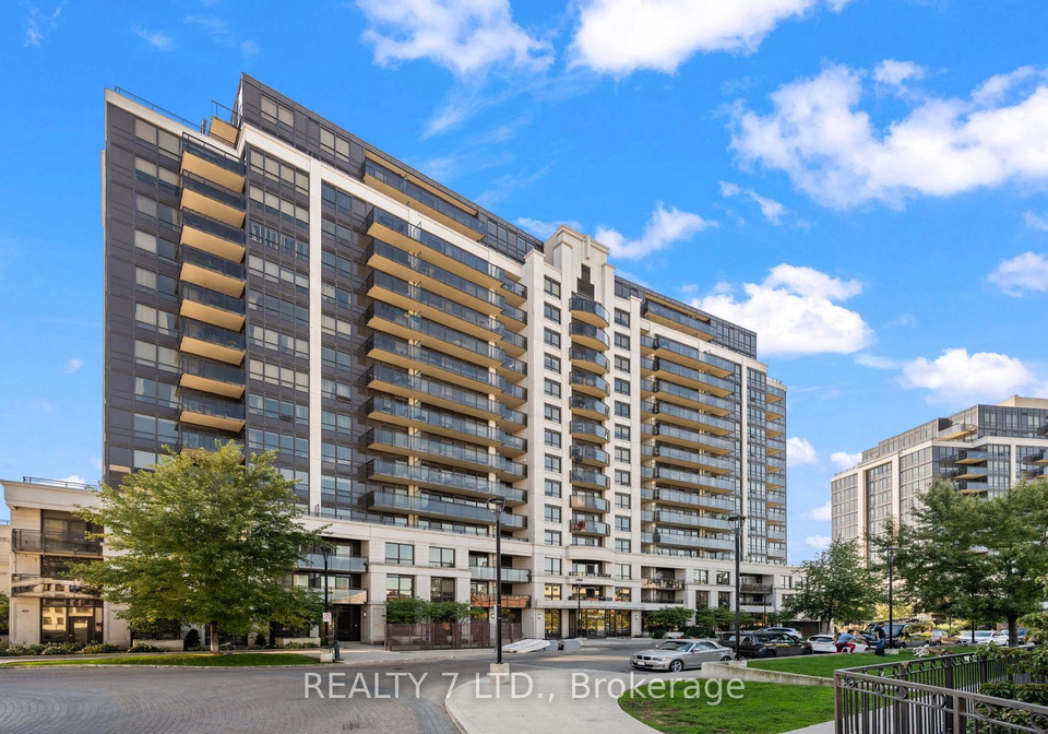 1070-sheppard-avenue-w-toronto-york-ontario-w13613066