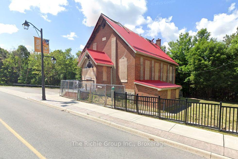 1532-queen-street-caledon-ontario-w13613198