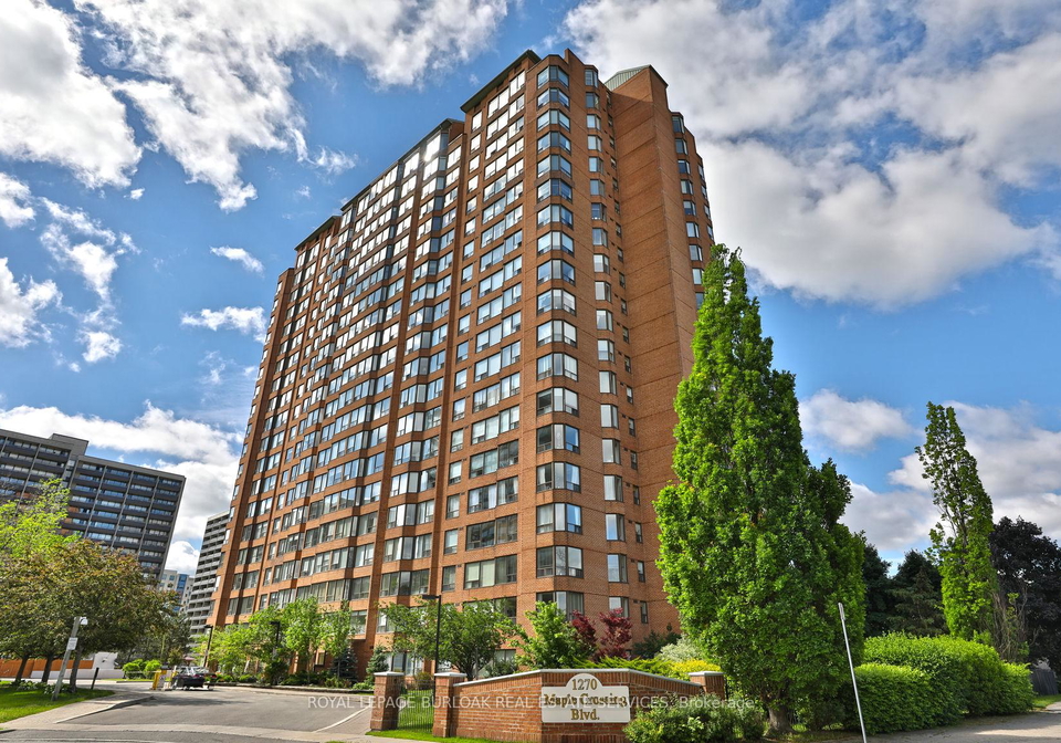 1270-maple-crossing-boulevard-burlington-ontario-w13613334