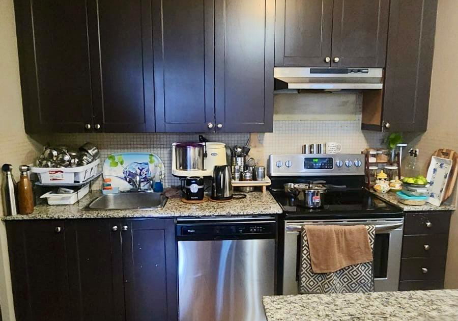 330-burnhamthorpe-road-w-mississauga-ontario-w13613374