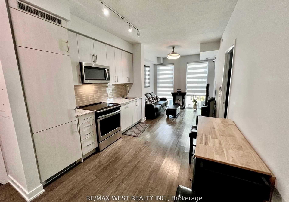 4085-parkside-village-drive-mississauga-ontario-w13613622