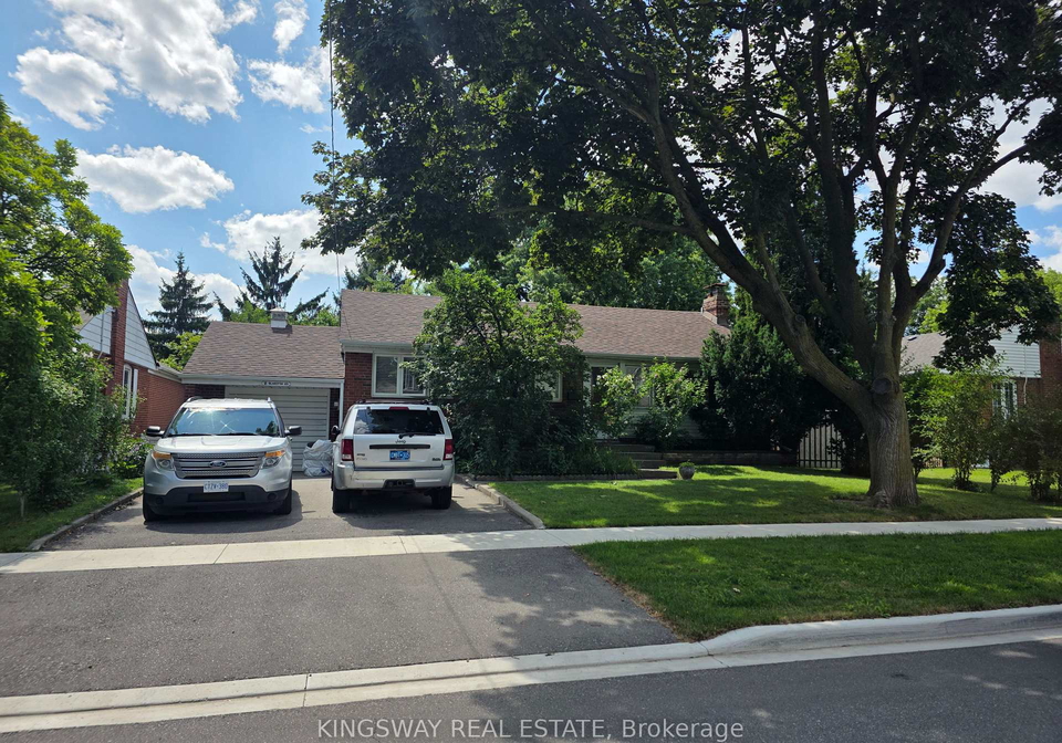 18-blaketon-road-toronto-etobicoke-ontario-w13613694