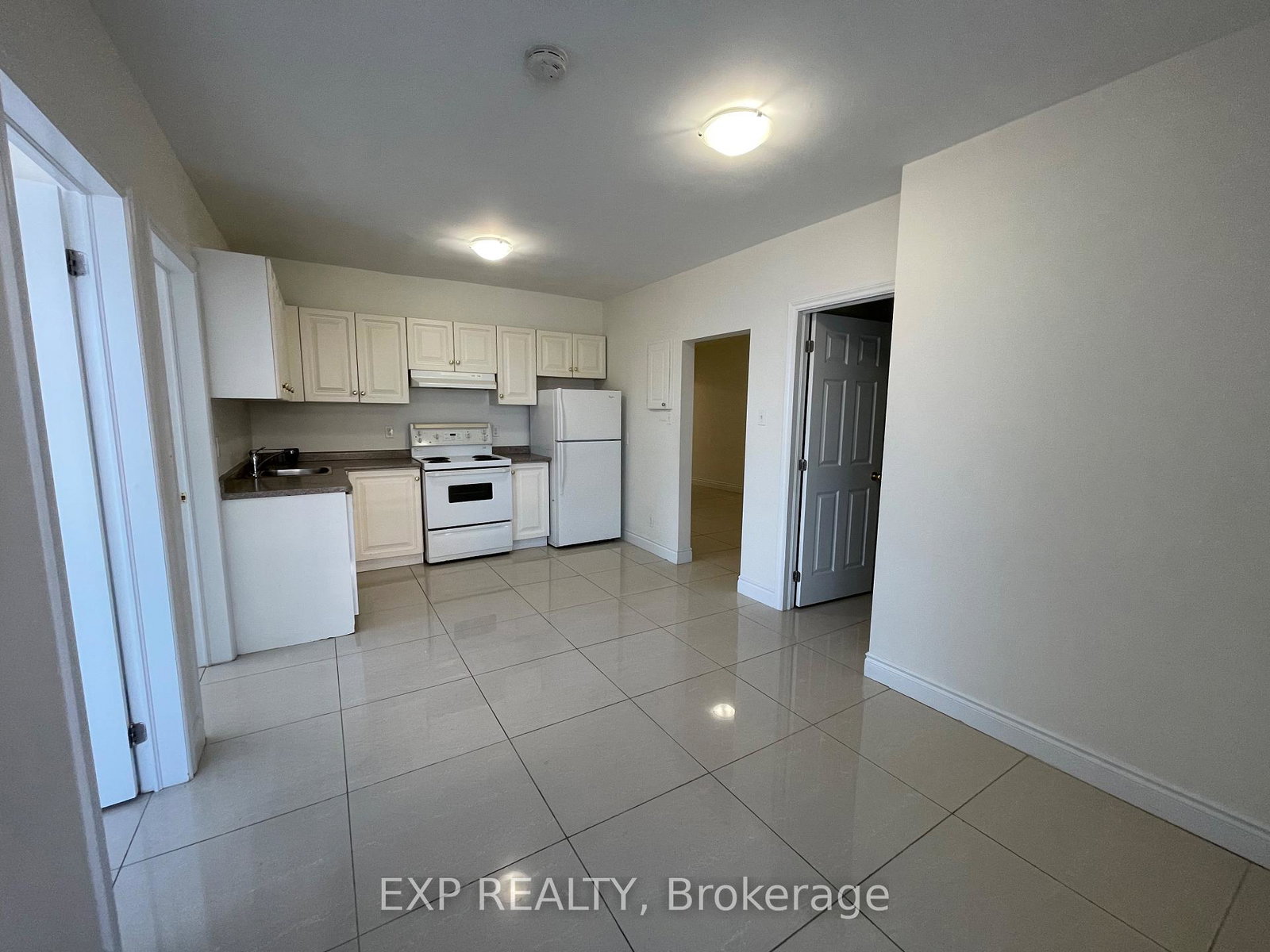 258-lakeshore-road-e-mississauga-ontario-w13613786