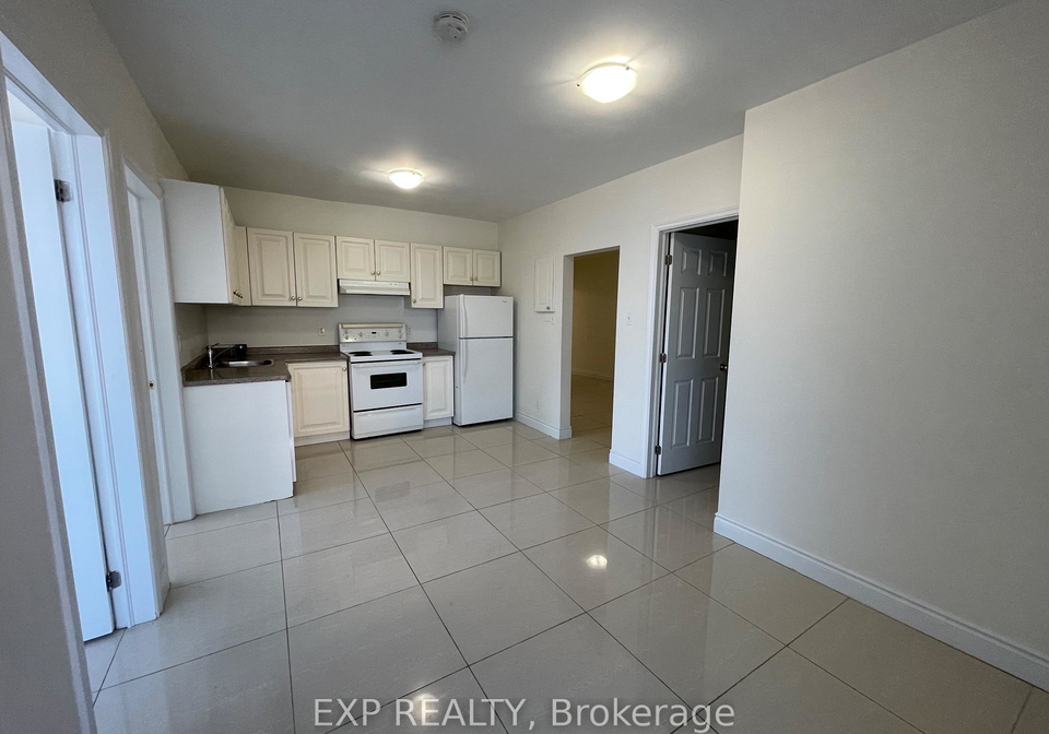 258-lakeshore-road-e-mississauga-ontario-w13613786