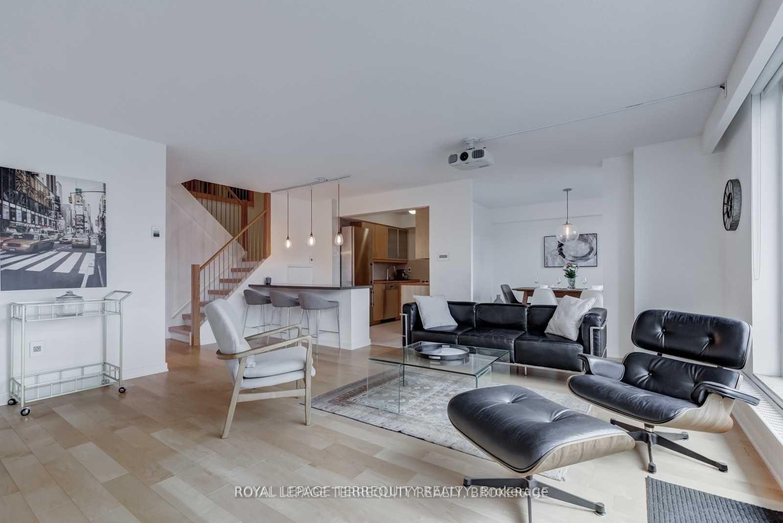 60-southport-street-toronto-toronto-ontario-w13613848