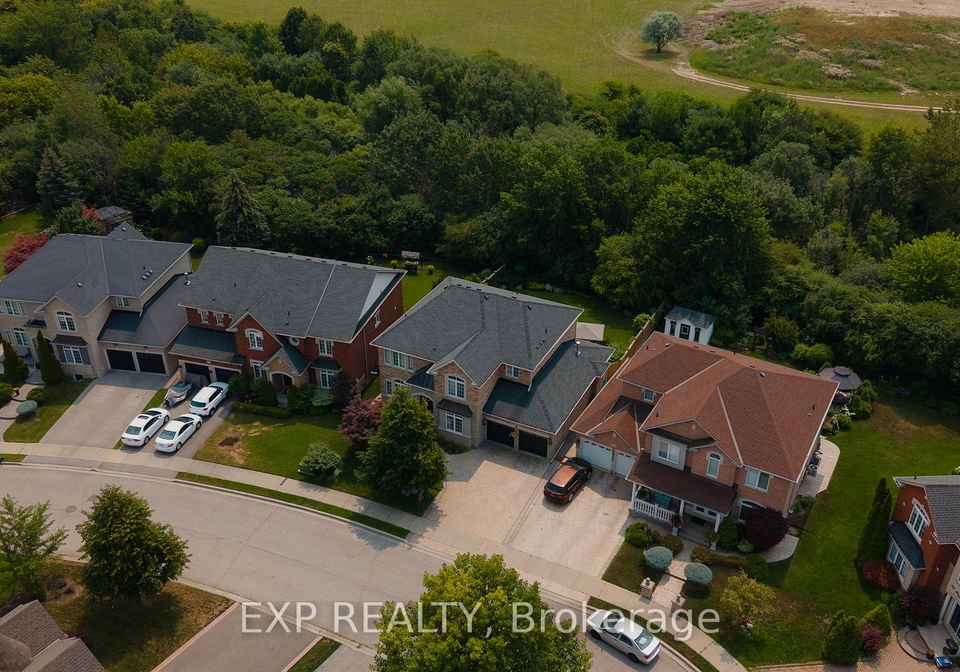 26-packham-circle-brampton-ontario-w13613856