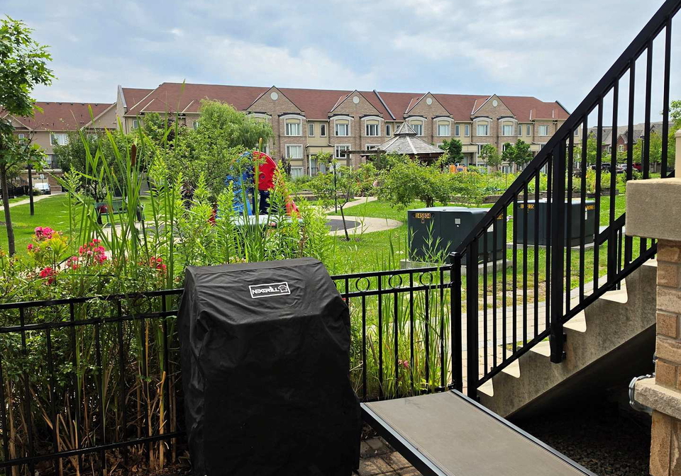 317boxford-crescent-mississauga-ontario-w13614034