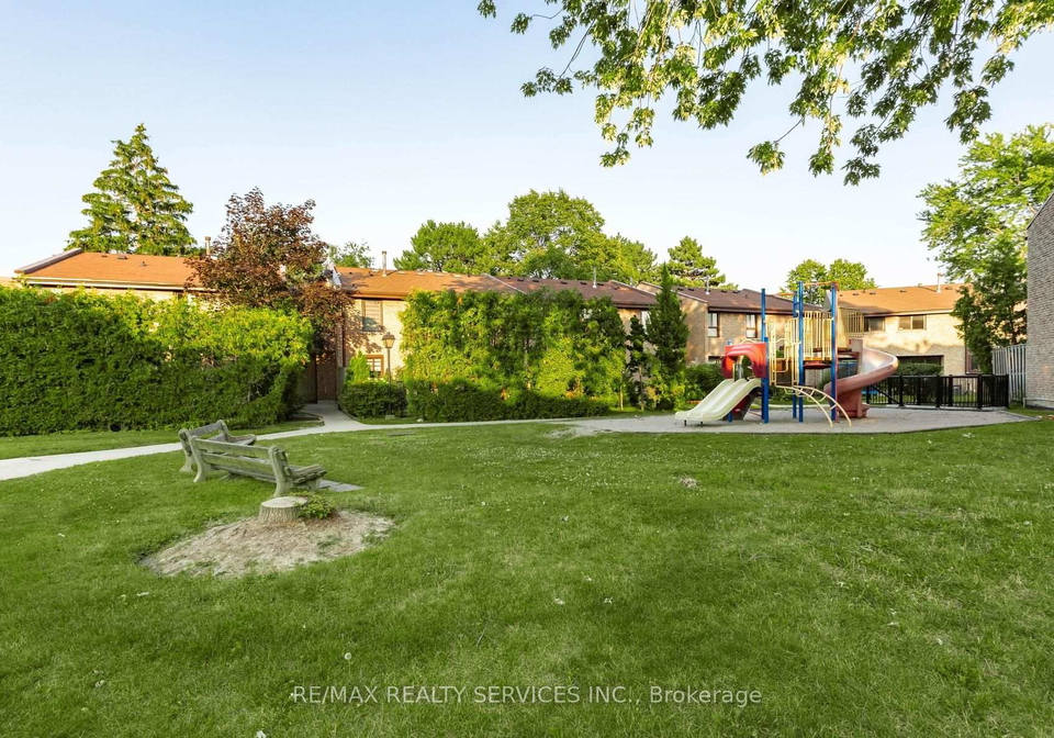 2605-woodchester-drive-mississauga-ontario-w13614260