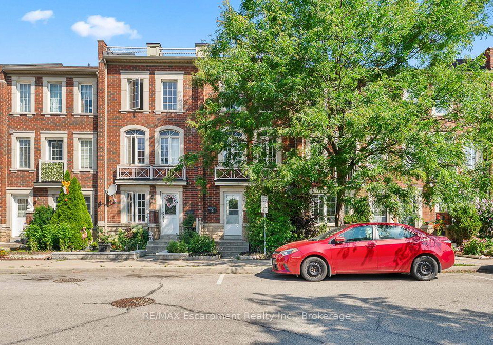 8-jim-baird-mews-toronto-york-ontario-w13614576