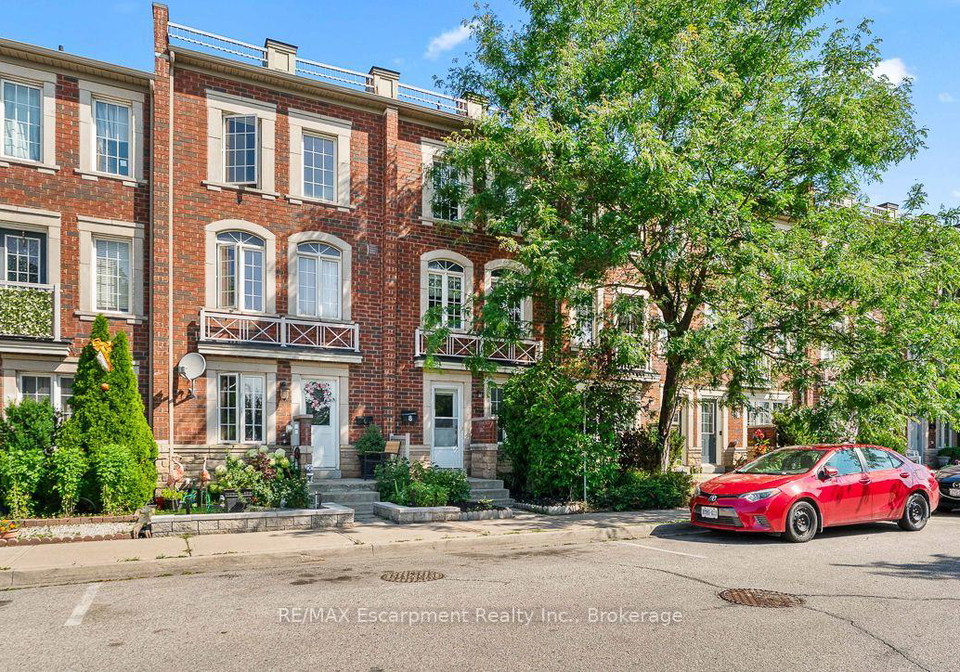 8-jim-baird-mews-toronto-york-ontario-w13614576