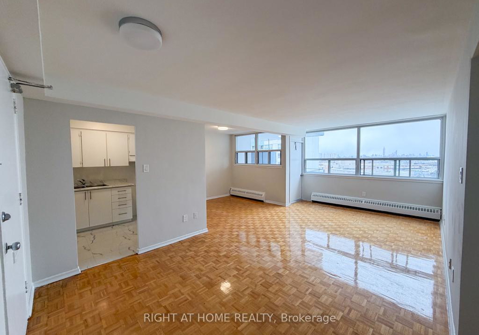 1440-lawrence-avenue-w-toronto-north-york-ontario-w13614614