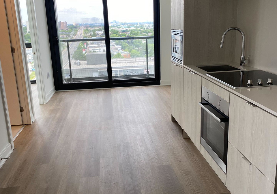 86-dundas-street-e-mississauga-ontario-w13614698