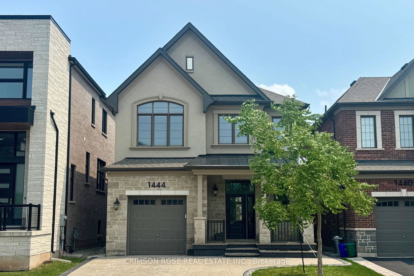 1444-varelas-passage-oakville-ontario-w13614720