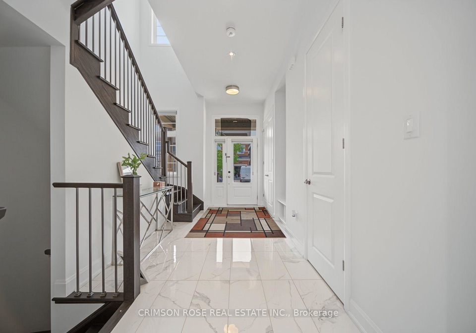 1444-varelas-passage-oakville-ontario-w13614720