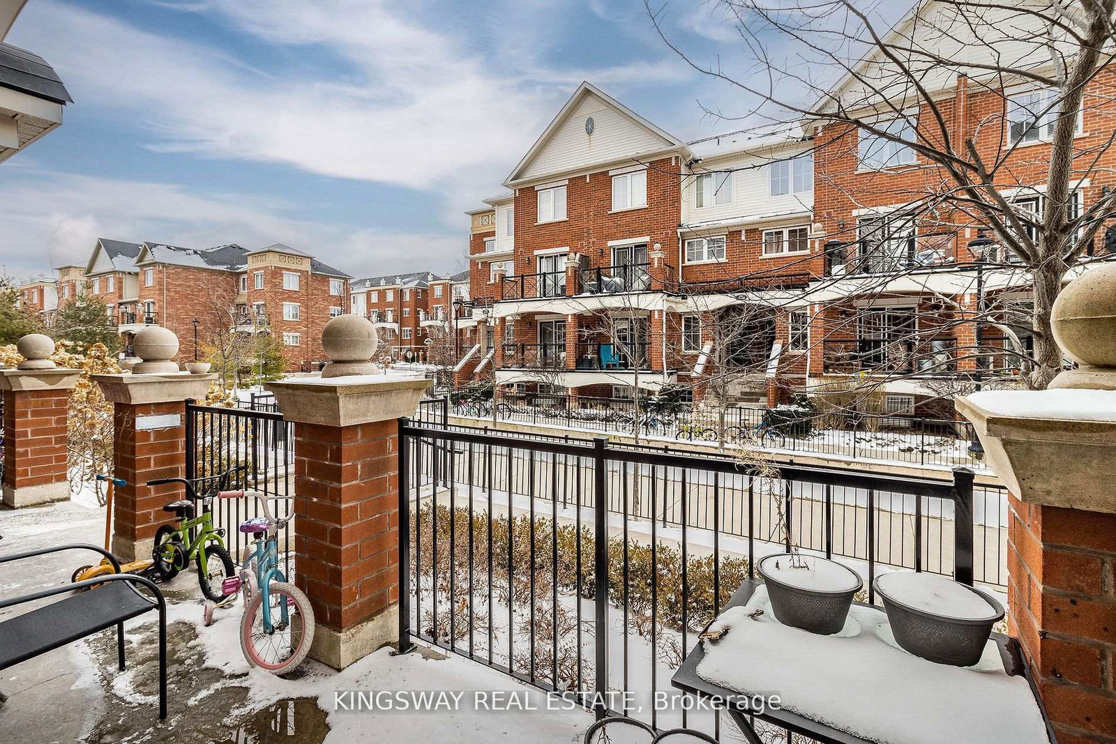 2480-post-road-oakville-ontario-w13614732
