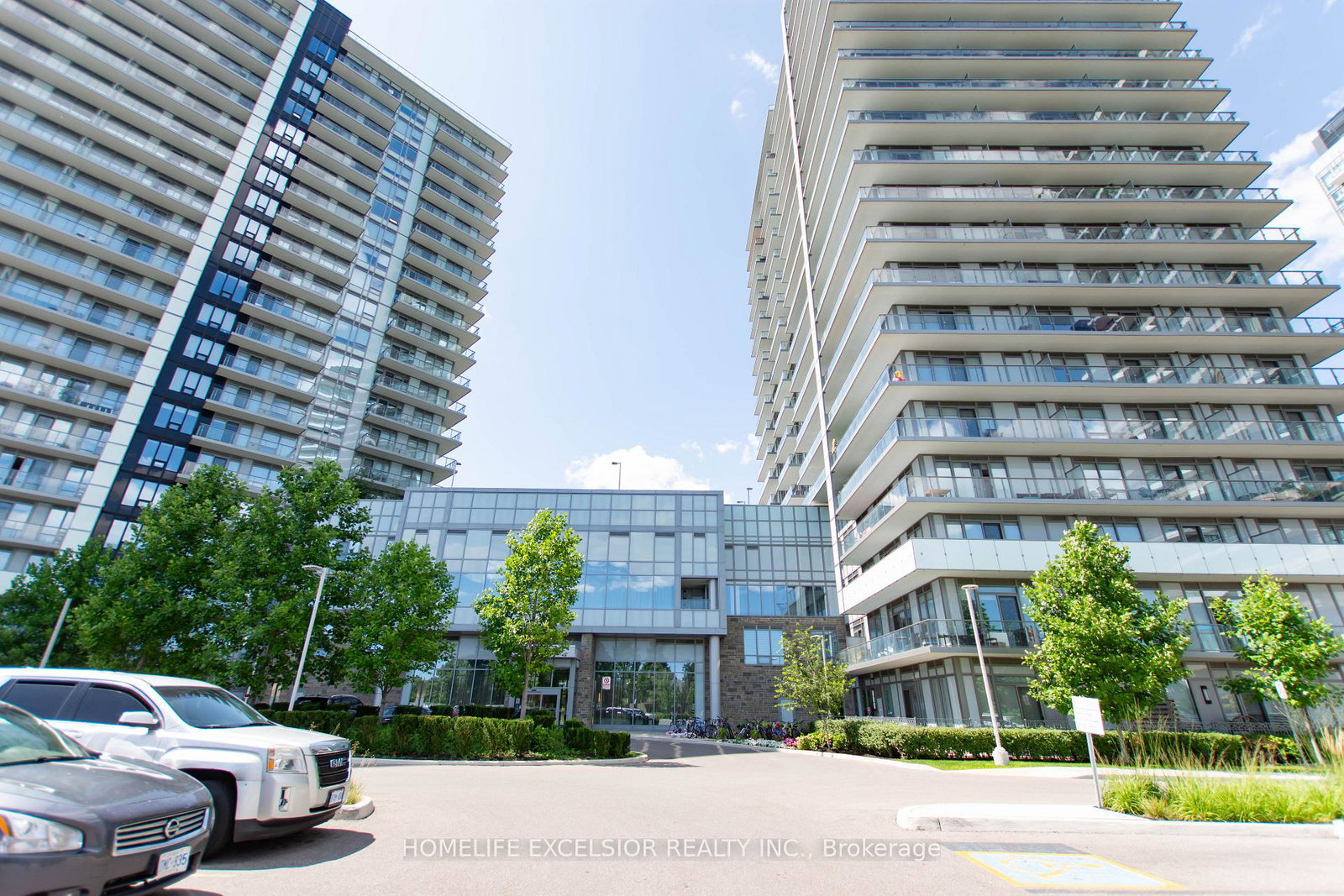 4675-metcalfe-avenue-mississauga-ontario-w13614984