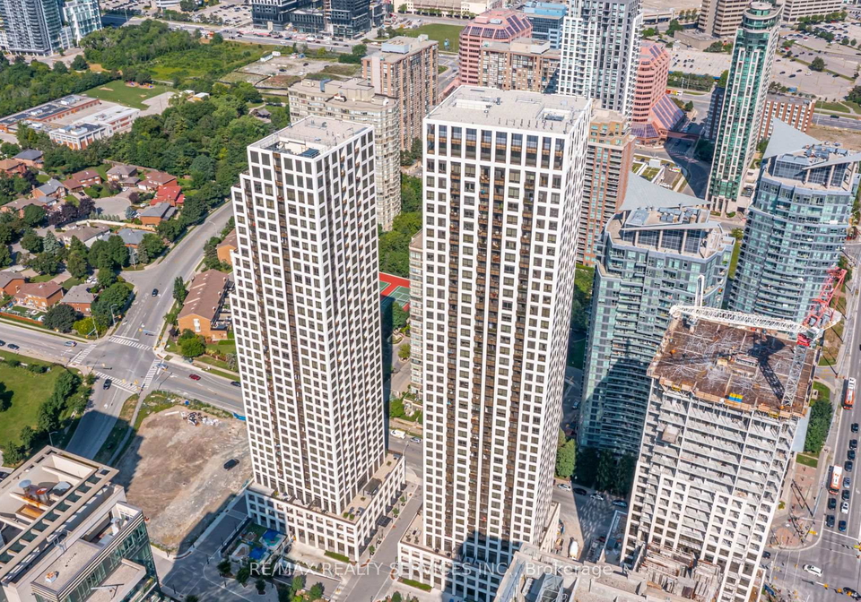 36-elm-drive-mississauga-ontario-w13615012