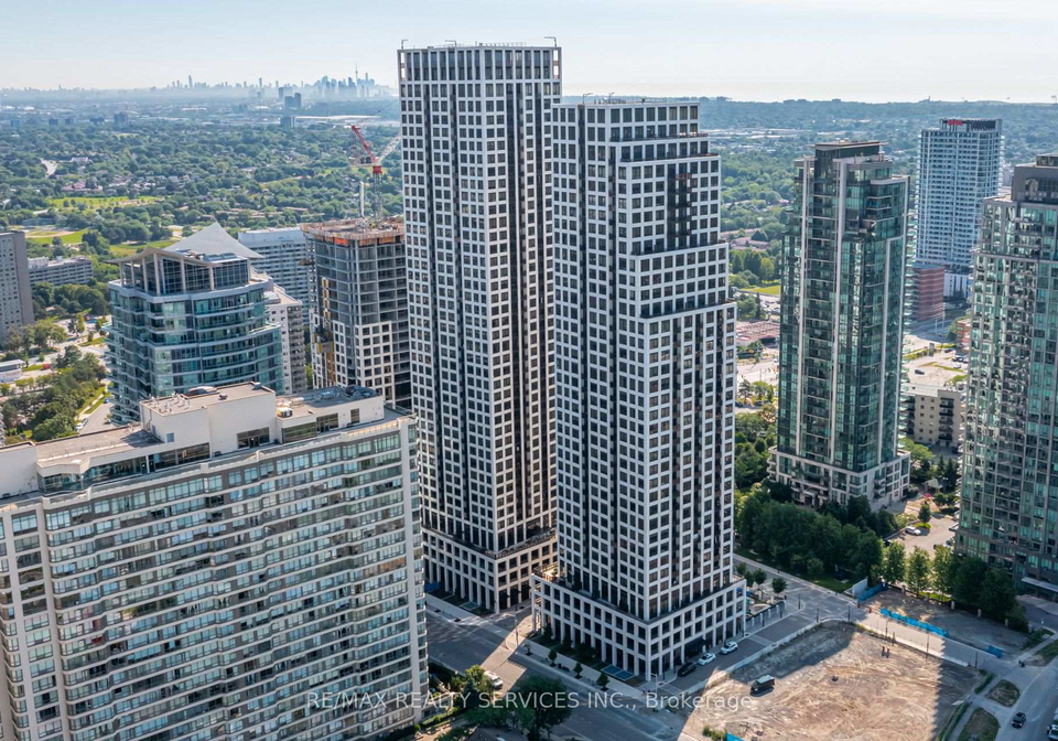 36-elm-drive-mississauga-ontario-w13615016