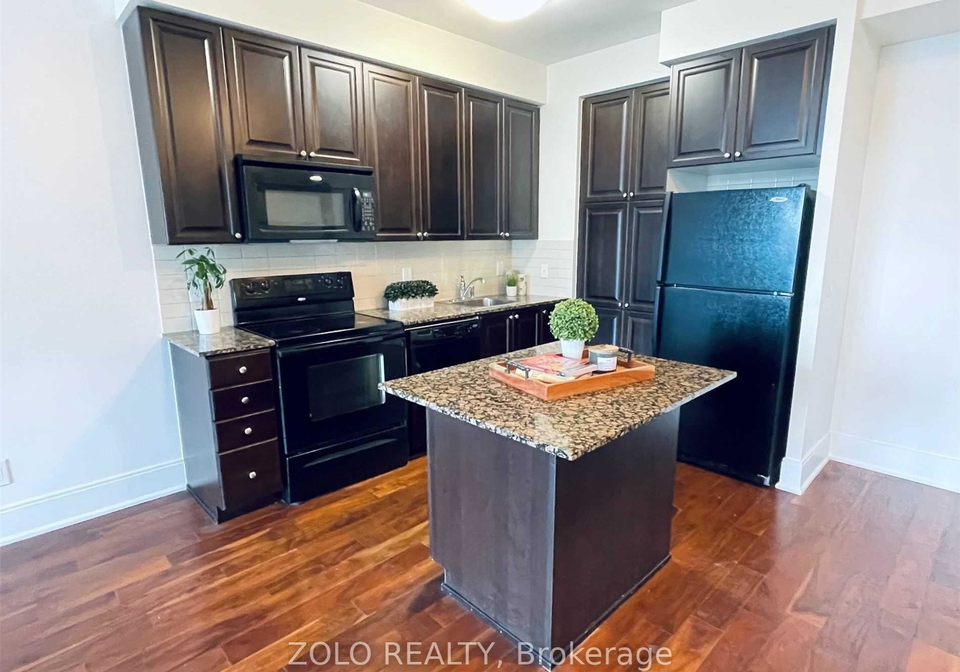 330-burnhamthorpe-road-w-mississauga-ontario-w13615094