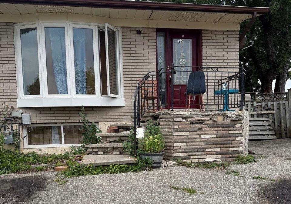 32-sharon-court-brampton-ontario-w13615110
