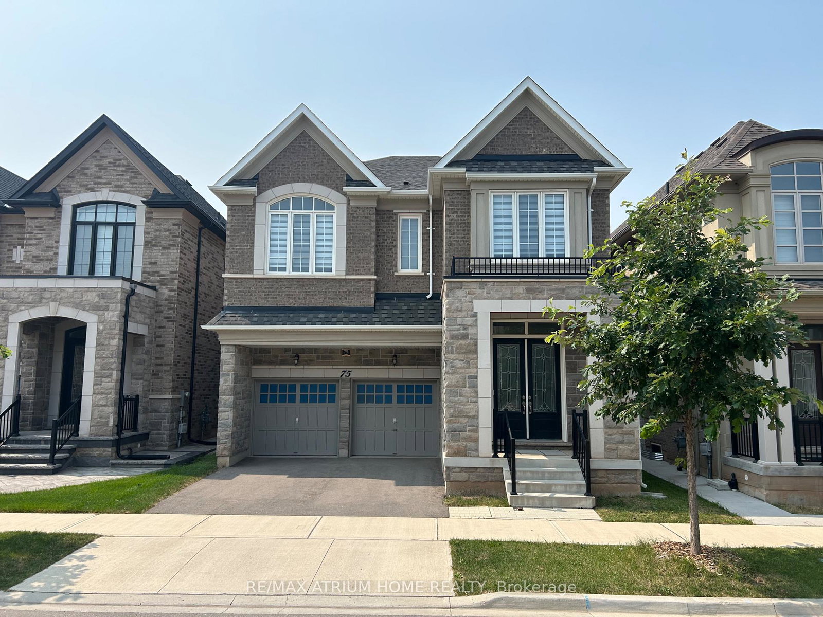 75-carnegie-drive-oakville-ontario-w13615368