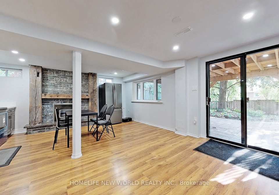 3954-selkirk-place-mississauga-ontario-w13615380