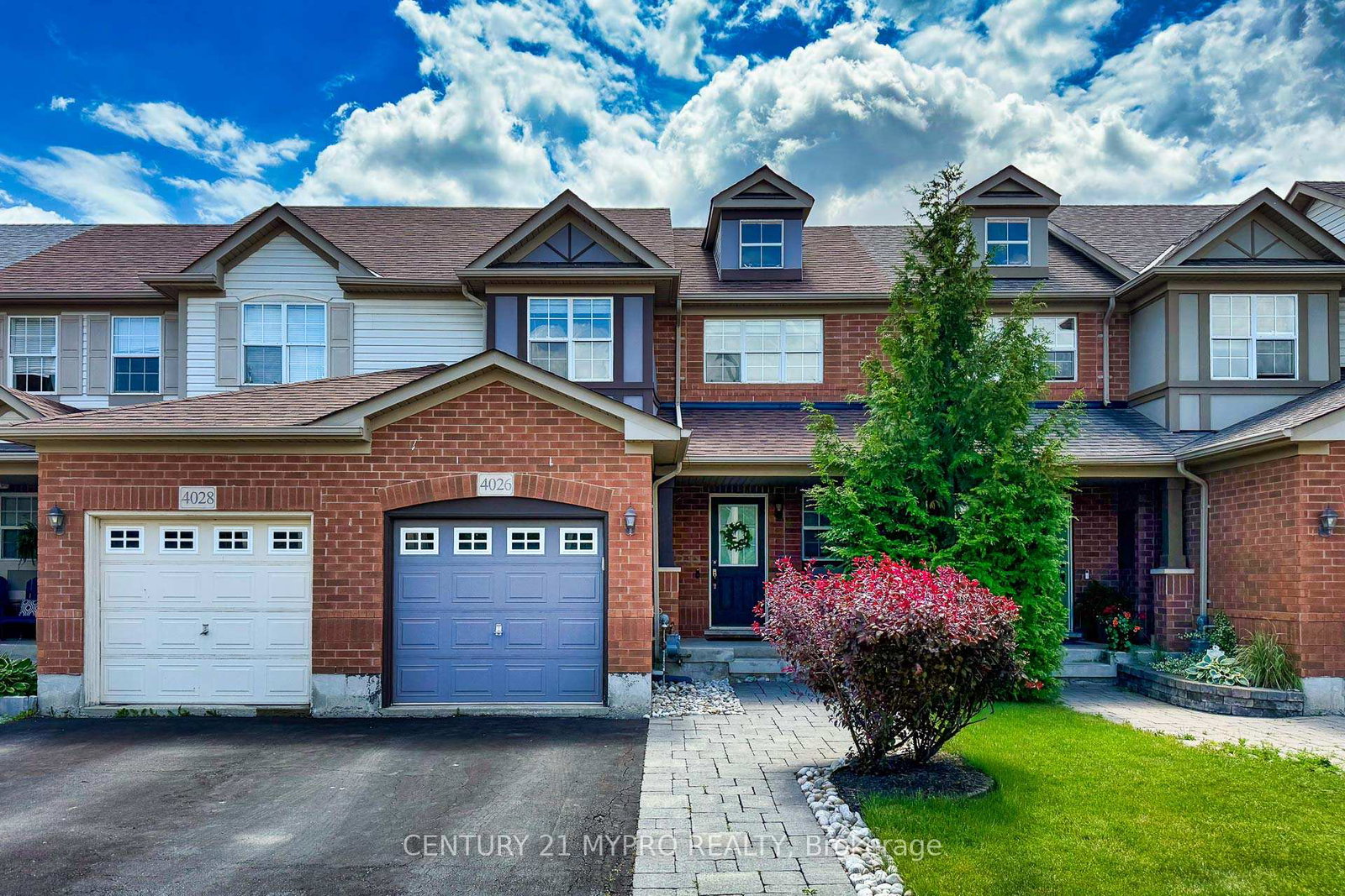 4026-donnic-drive-burlington-ontario-w13615476