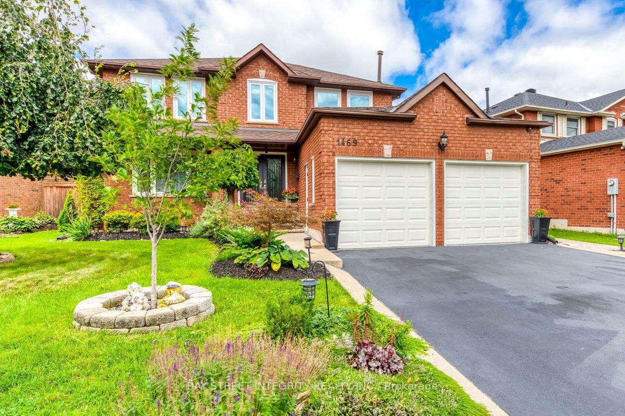 1469-reeves-gate-oakville-ontario-w13615770