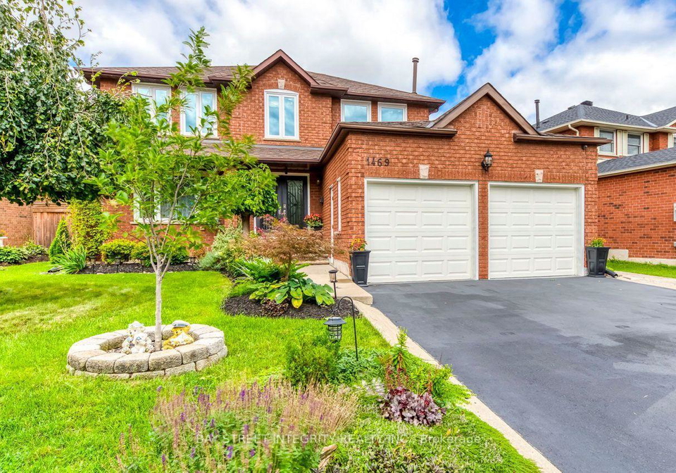 1469-reeves-gate-oakville-ontario-w13615770