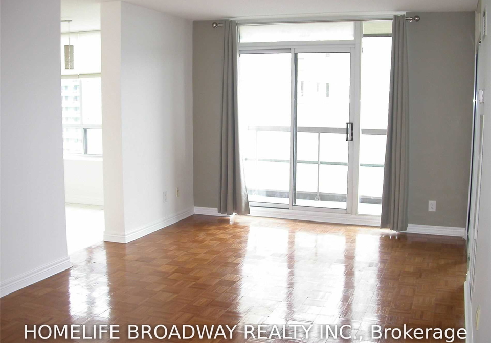 156-enfield-place-mississauga-ontario-w13615802