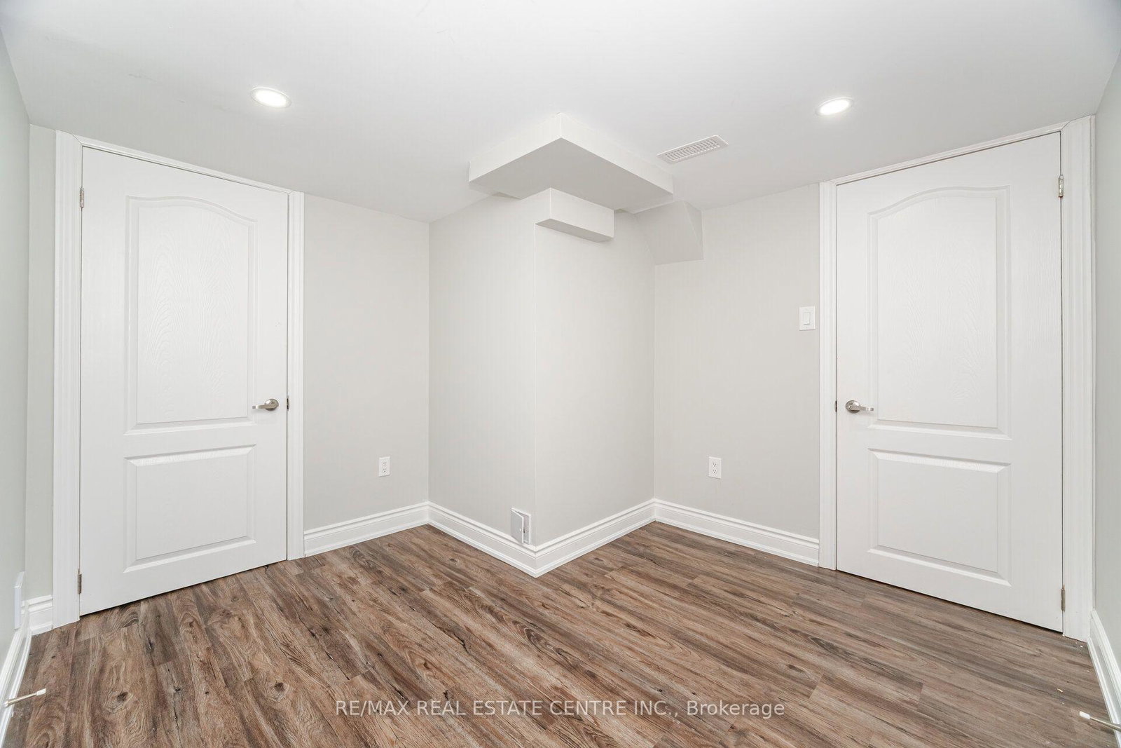 3885-rippleton-lane-mississauga-ontario-w13615804