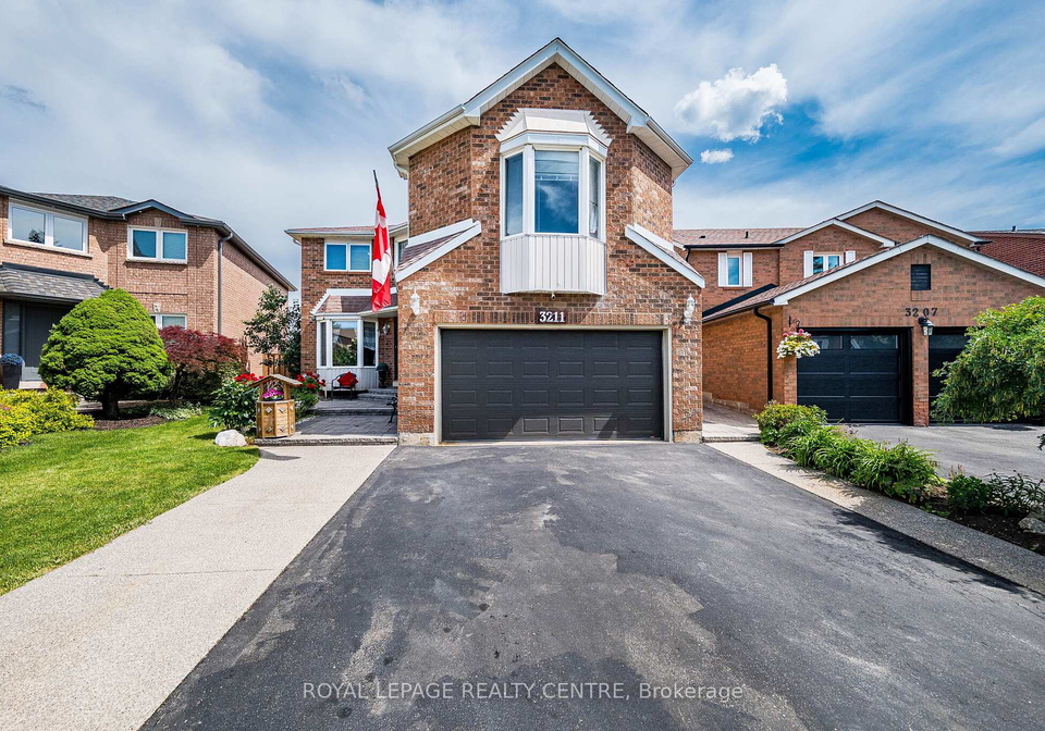 3211-dovetail-mews-mississauga-ontario-w13615914