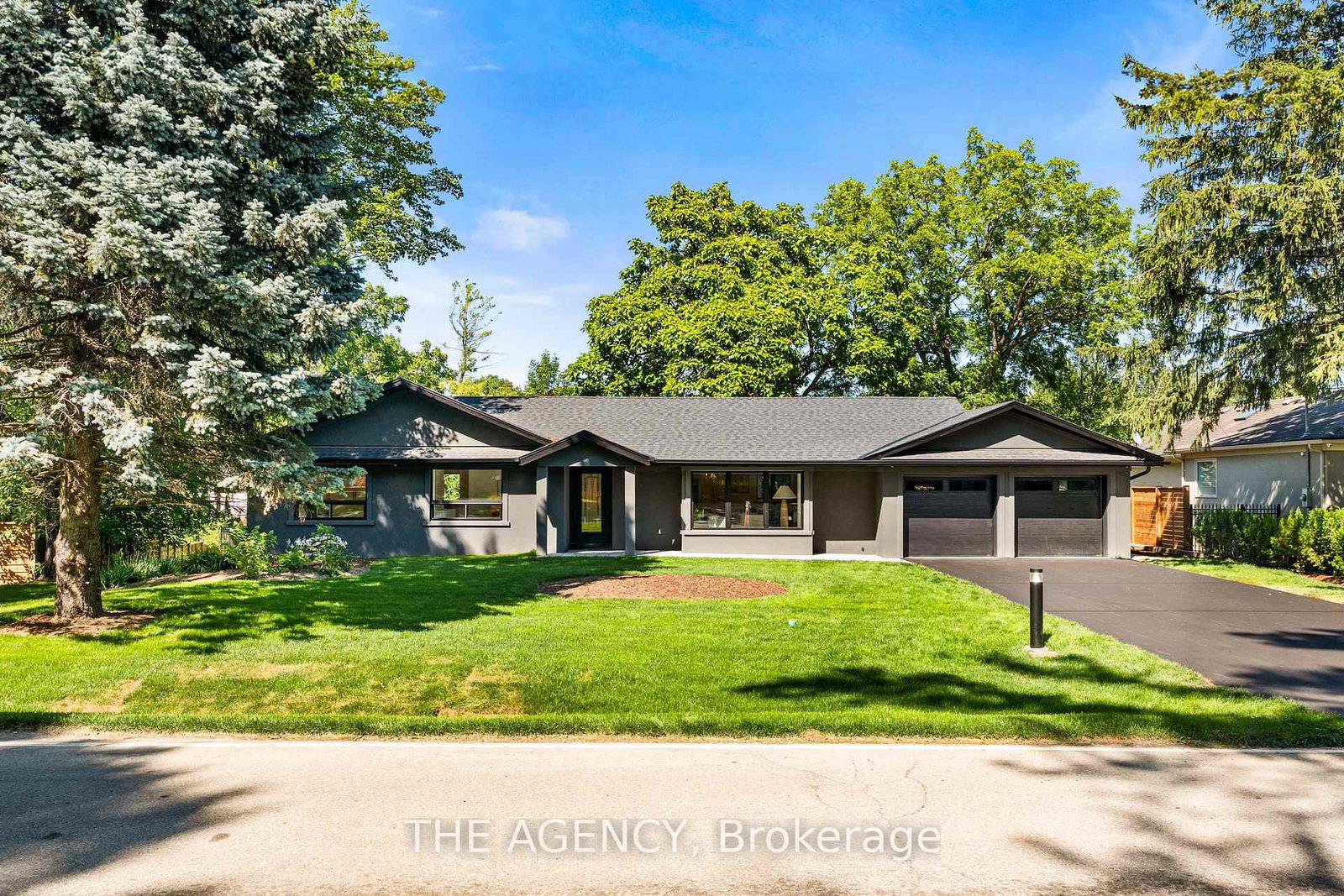 201-trelawn-avenue-oakville-ontario-w13616074